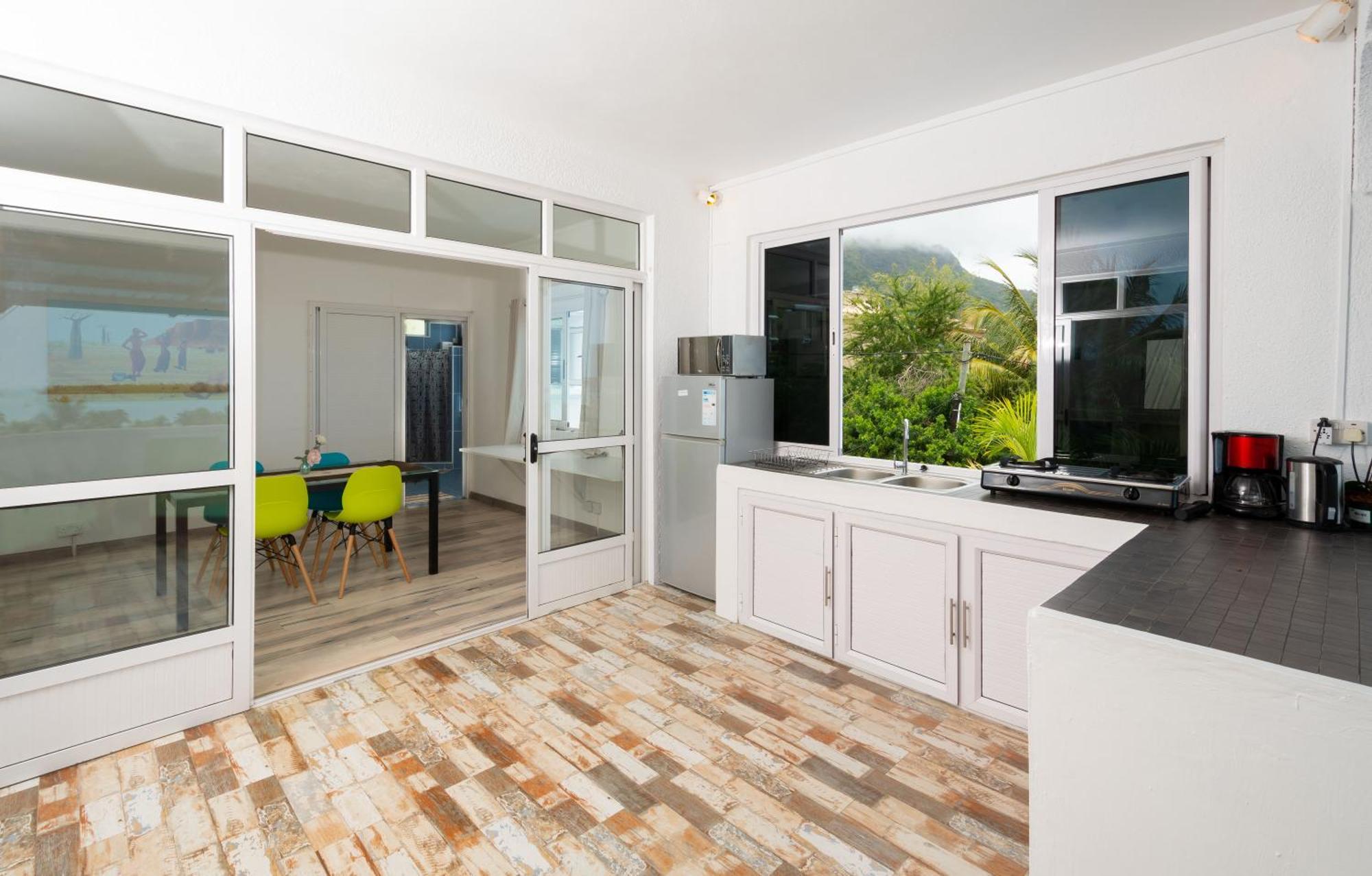 Twakila Sunset Suites La Gaulette Eksteriør billede