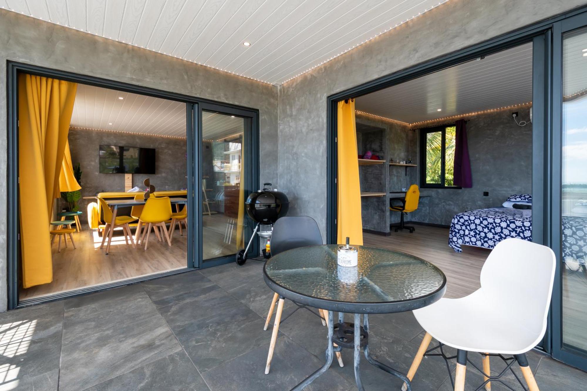 Twakila Sunset Suites La Gaulette Eksteriør billede