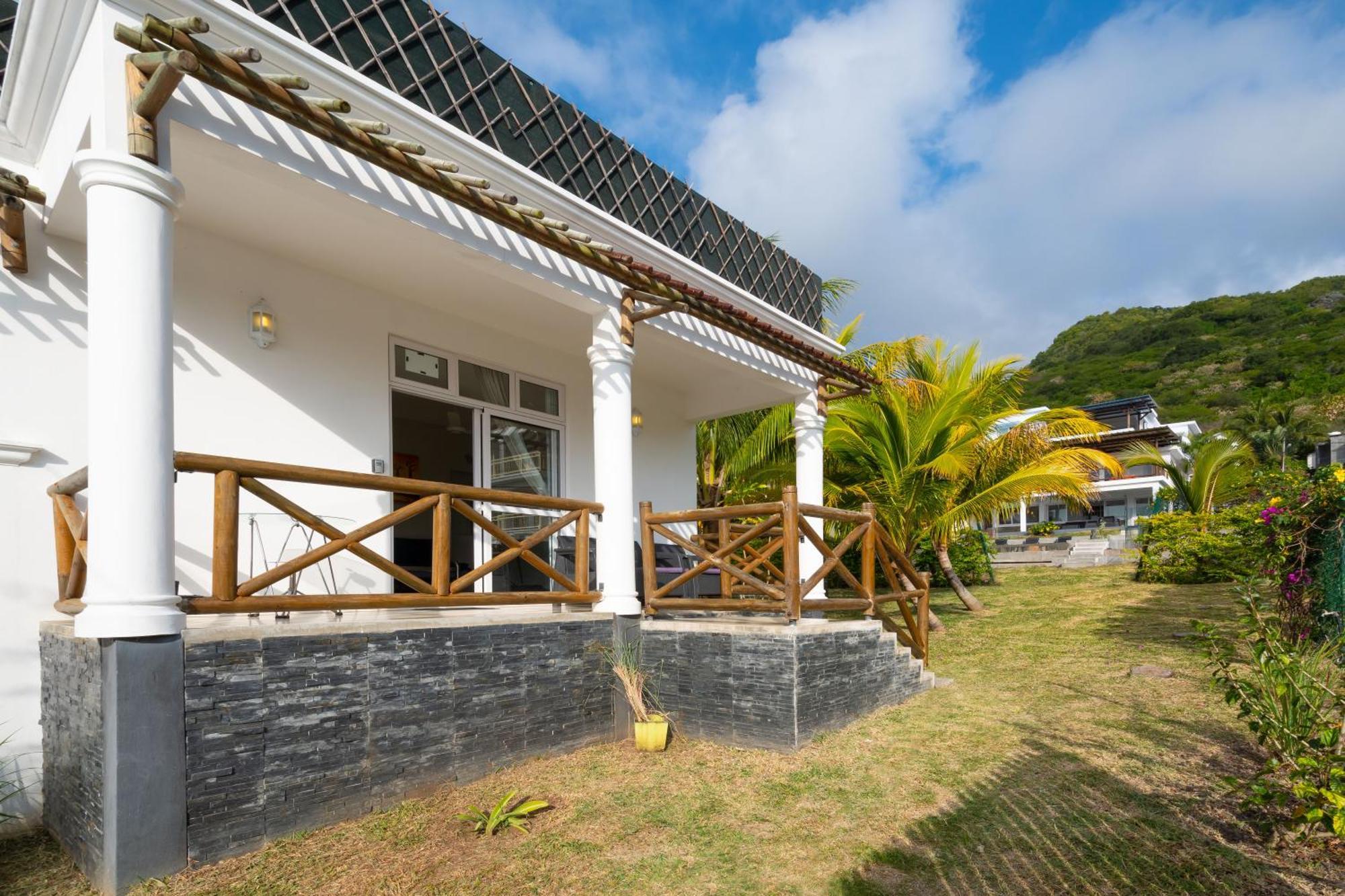 Twakila Sunset Suites La Gaulette Eksteriør billede